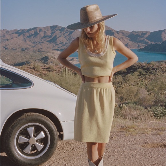 Lack of Color Wide Western Paloma - Picture 4 of 14